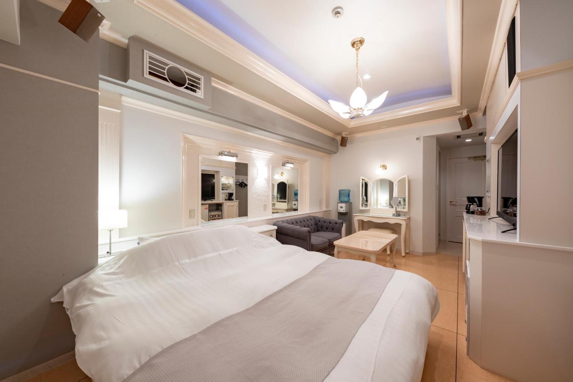 Hotel Luna Sendai -Adult Only Esterno foto