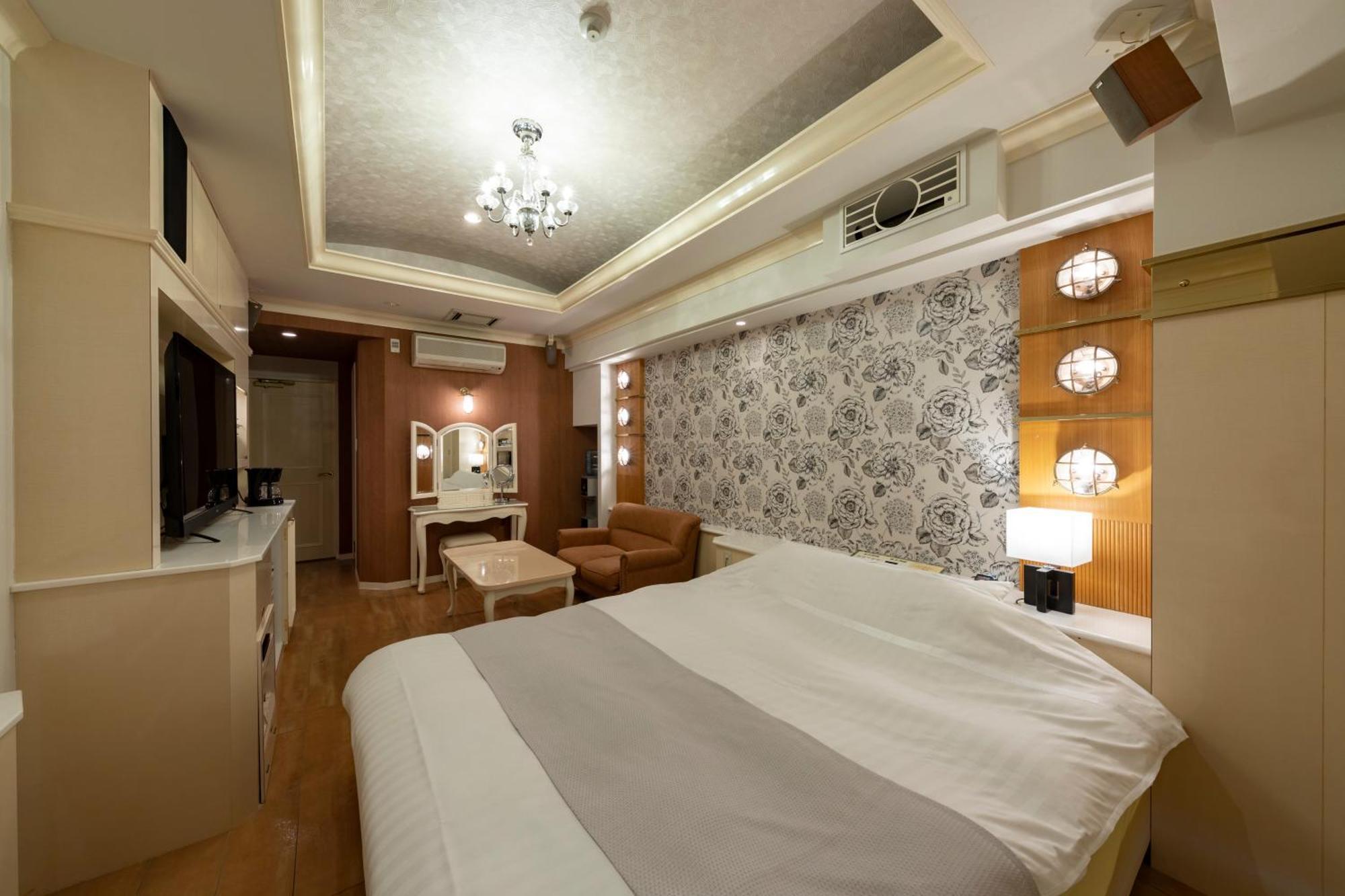 Hotel Luna Sendai -Adult Only Esterno foto